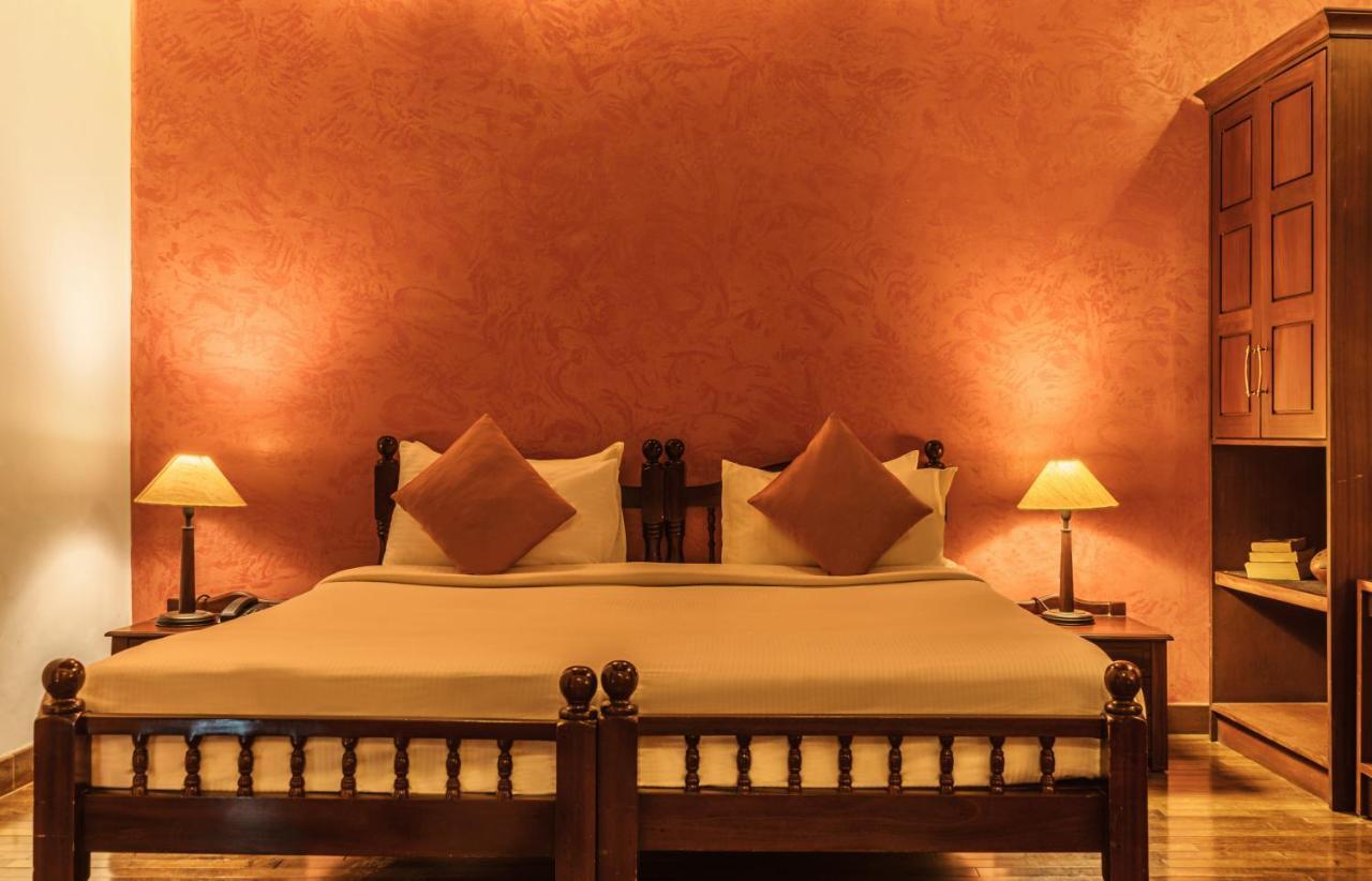 Amritara The Poovath Beachfront Heritage, Fort Kochi Eksteriør billede